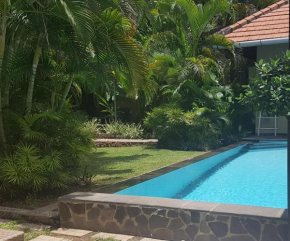 Villa Jati - Private Poolside Villa Central Lovina
